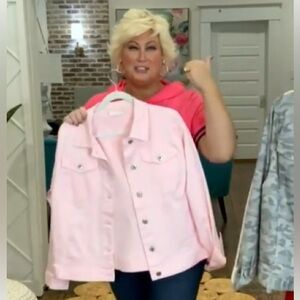 EUC Belle by Kim Gravel TripleLuxe Twill Jean Jacket in Pink Quartz, size XL